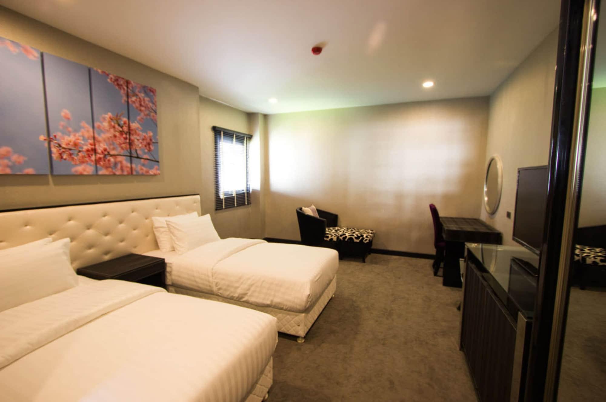 Sakura Sky Residence Bangkok Exteriör bild