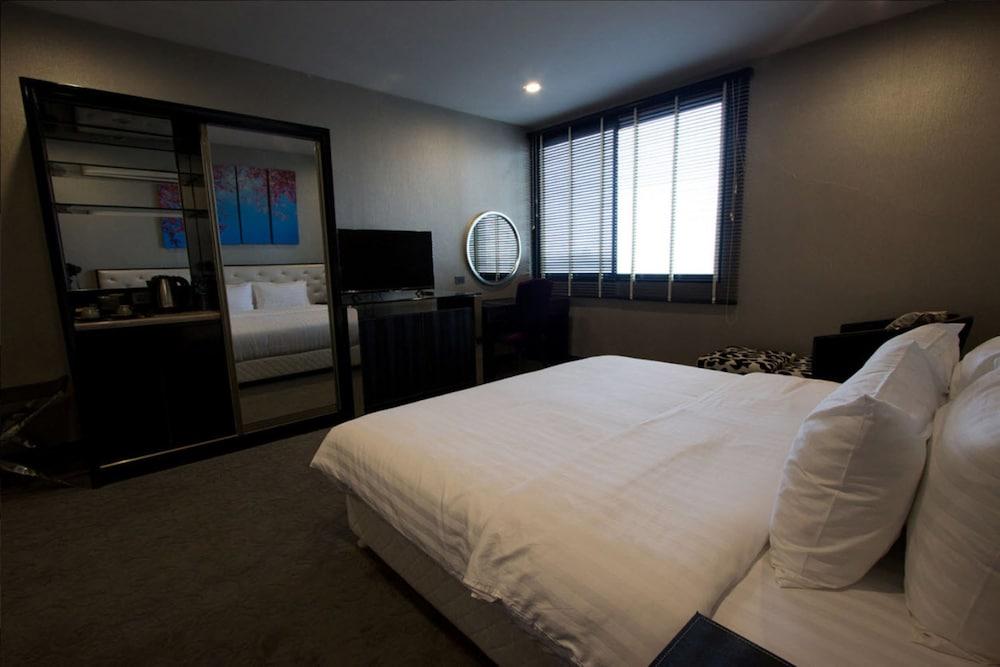 Sakura Sky Residence Bangkok Exteriör bild
